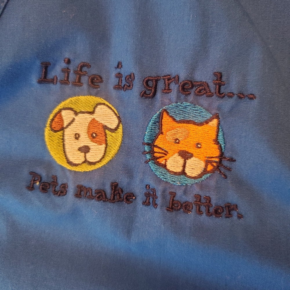 Scrub top! - Picture 3 of 3